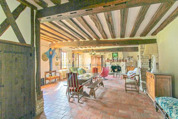 Maison de village 5 pièce(s) 4 chambre(s) 390 m²
