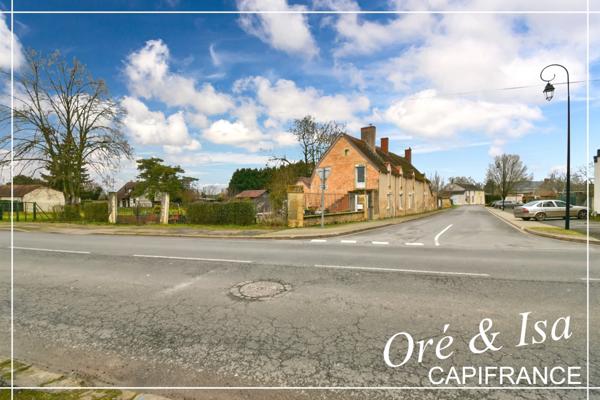Maison de bourg avec jardin arboré NERONDES (18)