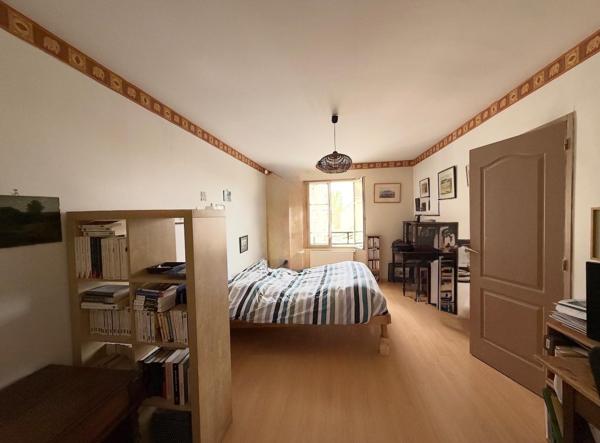 Maison à THOIRY, 78770 - 5 pièces 132m²
