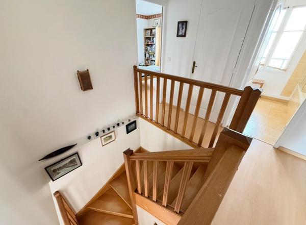 Maison à THOIRY, 78770 - 5 pièces 132m²