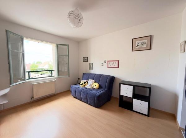Maison à THOIRY, 78770 - 5 pièces 132m²