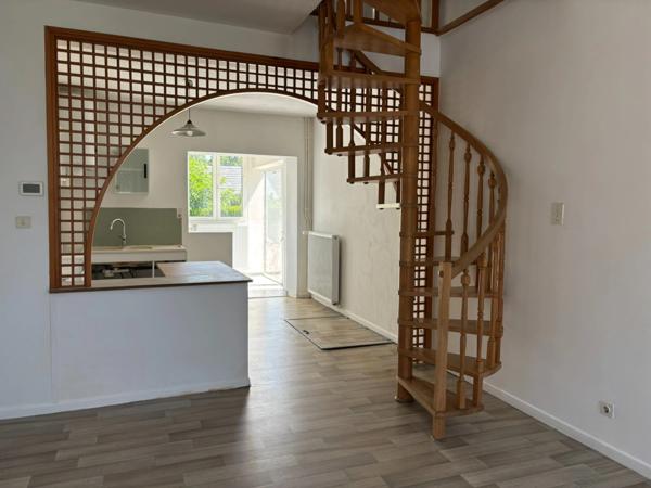 🏠 À vendre – Charmante maison thiérachienne 2 pièces – 53 m² – Fourmies (59610)