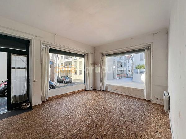 Vente Local commercial74,1 m² - 3 Pièces - BIARRITZ (64200)