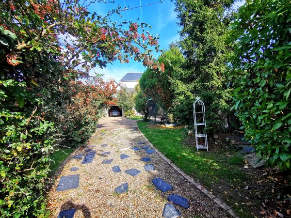 Maison Montigne Les Rairies 5 pièce(s) 140 m2