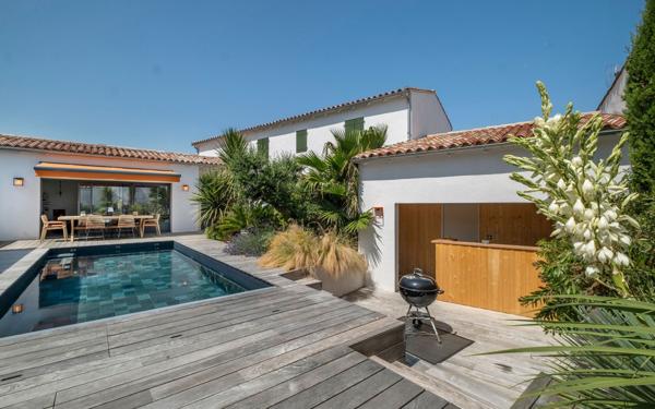 Maison à vendre    7 pièces •  Rivedoux-Plage