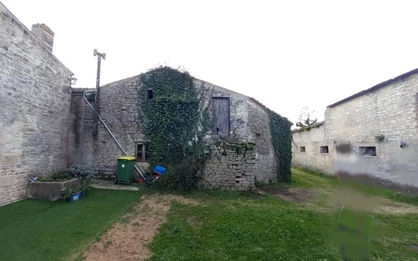 Maison à vendre    3 pièces •  Saint-Pierre-d'Oléron
