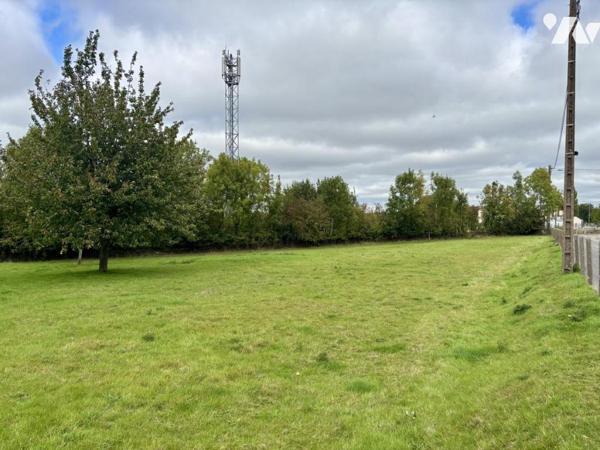 Terrain à bâtir de 2 000m² environ