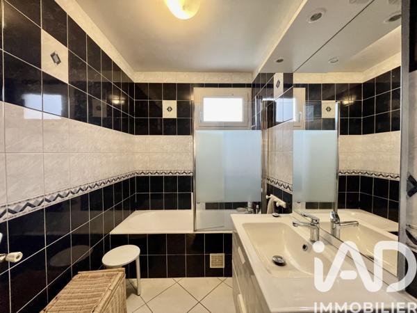 Maison à vendre 6 pièces 154 m² Saintry-sur-Seine
