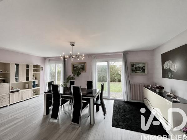 Maison à vendre 6 pièces 154 m² Saintry-sur-Seine