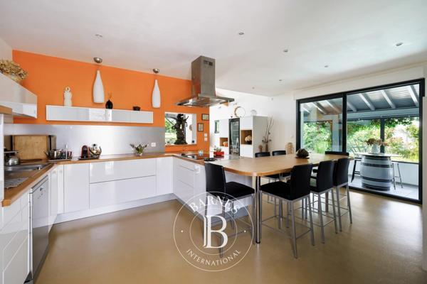 Anglet, Maison 4 Chambres -  260 m² à vendre