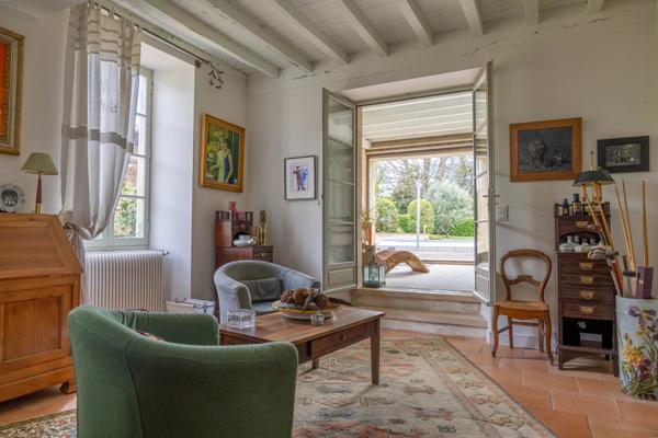 Maison pittoresque au bord des canaux avec accès direct à l’eau