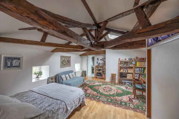 Maison pittoresque au bord des canaux avec accès direct à l’eau
