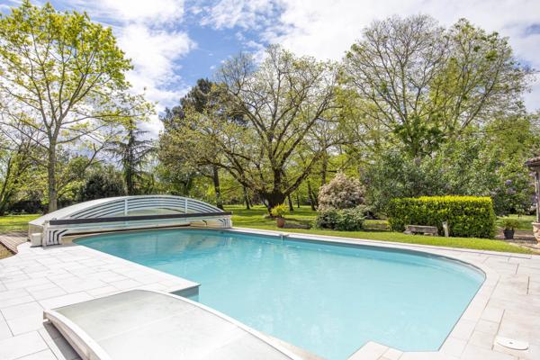 Maison pittoresque au bord des canaux avec accès direct à l’eau