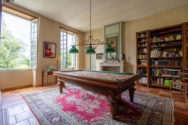Maison pittoresque au bord des canaux avec accès direct à l’eau