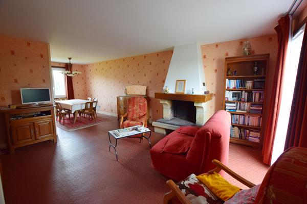 Maison Nangis 4 pièces, 100 m des commerces. 1129 m² de terrain