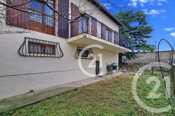 Maison à vendre  4 pièces - 89,95 m2 ARLES - 13