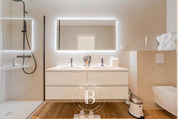 Aix-en-Provence, Maison 5 Chambres -  249 m² à vendre