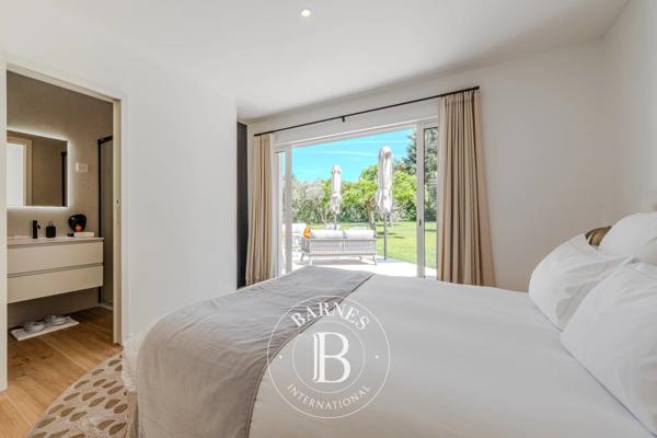 Aix-en-Provence, Maison 5 Chambres -  249 m² à vendre