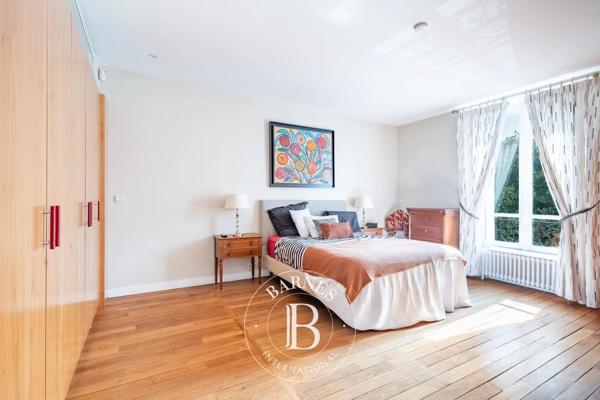 Saint-Germain-en-Laye, Maison  226 m² à vendre