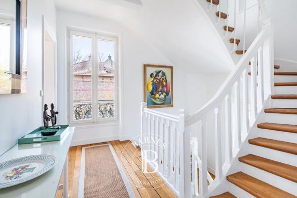 Saint-Germain-en-Laye, Maison  226 m² à vendre