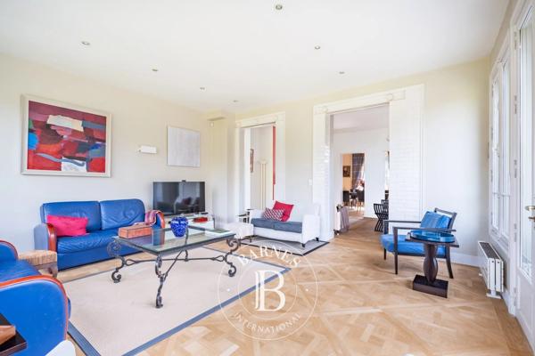 Saint-Germain-en-Laye, Maison  226 m² à vendre
