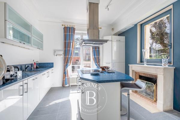 Saint-Germain-en-Laye, Maison  226 m² à vendre