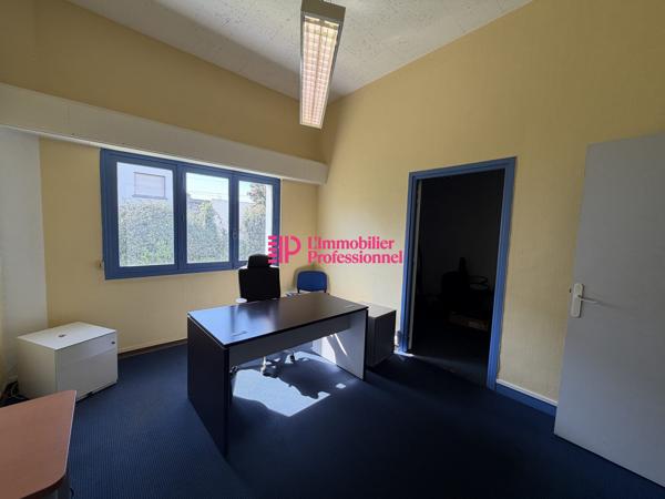 A louer - Local Professionnel de 48 m2 - Centre ville de Lorient