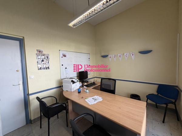 A louer - Local Professionnel de 48 m2 - Centre ville de Lorient