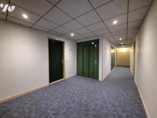 CHALLANS - Cœur du Centre ville appartement T3 + garage + cave