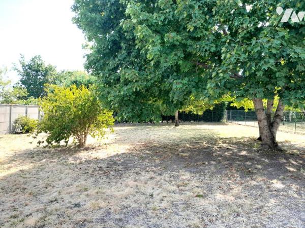 LA-CHAPELLE-ST-MESMIN - PAVILLON T4 DE PLAIN-PIED - GARAGE- AGREABLE JARDIN SANS VIS-A-VIS