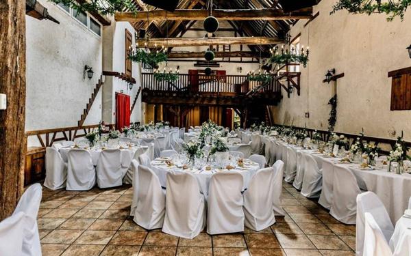 Maison à vendre    20 pièces • 3 000 m2 La Haute-Maison