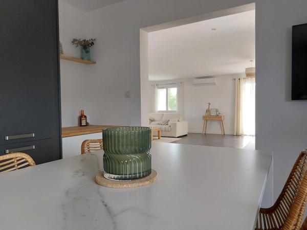 Maison à vendre 4 pièces MONTAUBAN (82), garage, piscine terrain cloturé, belles prestations