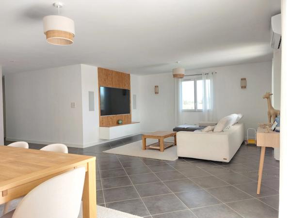 Maison à vendre 4 pièces MONTAUBAN (82), garage, piscine terrain cloturé, belles prestations