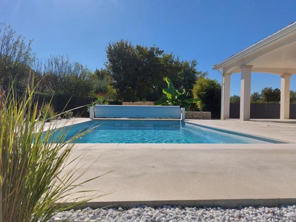 Maison à vendre 4 pièces MONTAUBAN (82), garage, piscine terrain cloturé, belles prestations