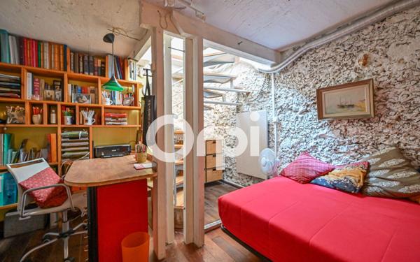 Appartement à vendre    3 pièces • 49 m2 Paris 18