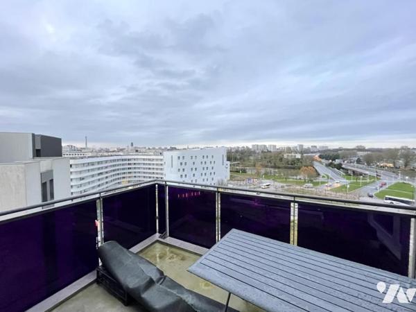 A VENDRE - REZE - Pont-Rousseau - POUR INVESTISSEMENT - Un appartement T3 d'env 60.93m² avec garage