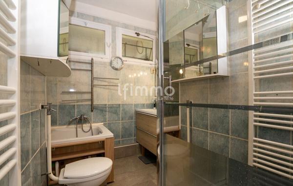Bel appartement 5 p 113 m² env. à Strasbourg Stockfeld
