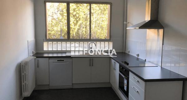 Location Appartement 4 pièces 115 m² - Saint-germain-en-laye 78100