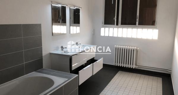 Location Appartement 4 pièces 115 m² - Saint-germain-en-laye 78100