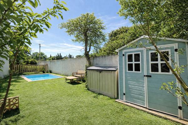 Maison
         6 pièces
        - 163 m² Exclusivité 377 000 € *