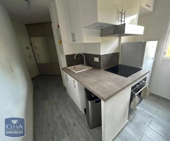 Appartement à louer 1 pièce 22.42m² Vallauris (06220)