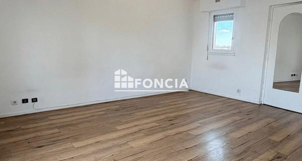 Location Studio 29.27 m² - Cergy 95000