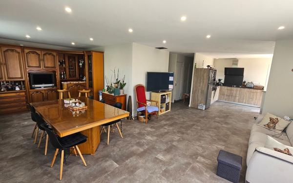 Maison à vendre    4 pièces • 175 m2 Moirans