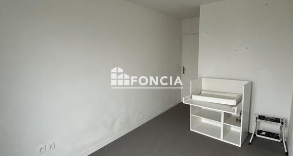 Location Appartement 4 pièces 74.07 m² - Pierrefitte-sur-seine 93380