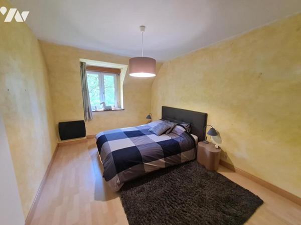 À Vendre à Evellys (Moustoir-Remungol) Anicenne écurie du manoir avec dépendance sur 4 759 m²