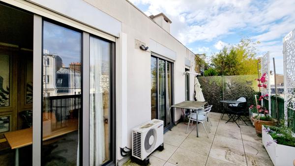 Paris (75012) Nation / Picpus - Dernier étage - Terrasse