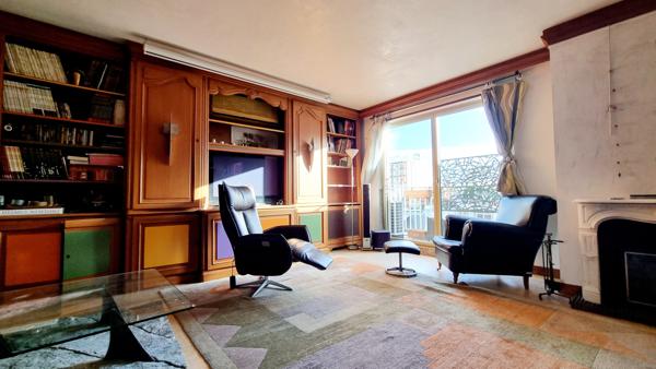 Paris (75012) Nation / Picpus - Dernier étage - Terrasse