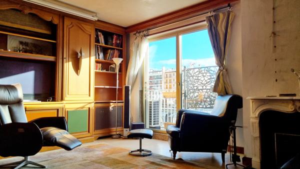 Paris (75012) Nation / Picpus - Dernier étage - Terrasse