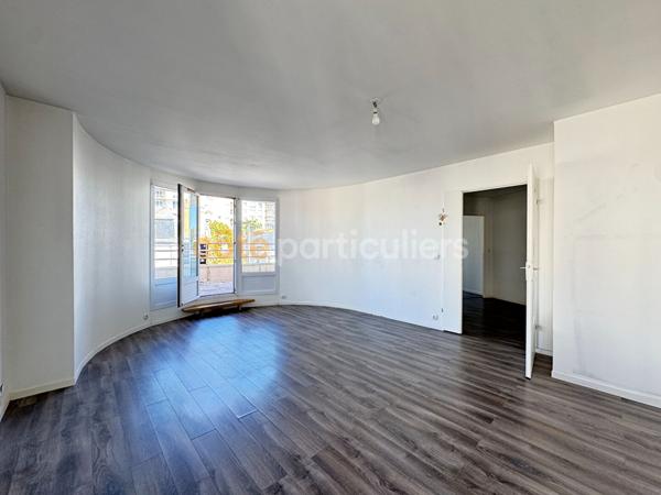 Vente
                Appartement70,8 m² - 3 Pièces -
                    ORLEANS (45100)