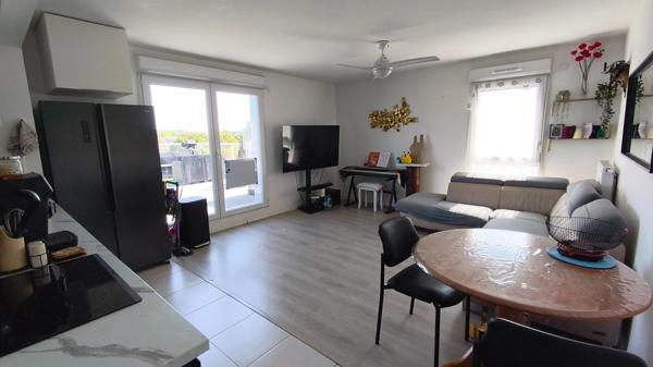 Noisy-le-Grand – 4 pièces 72 m² – Terrasse exceptionnelle de 60 m² – 3 chambres – Parking en sus – RER A à 8 min à pied